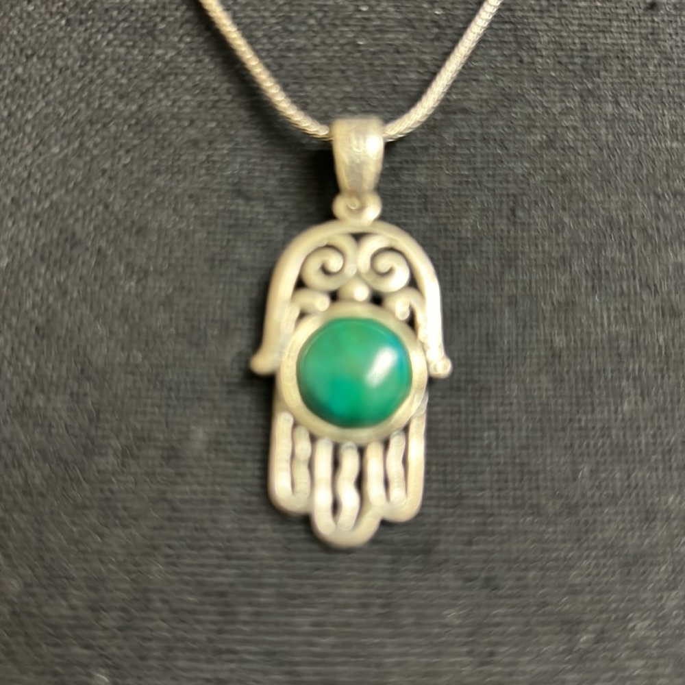 Necklace Passage to Israel 925 Silver Necklace with Green Stone, New with papers - Picture 2 of 9